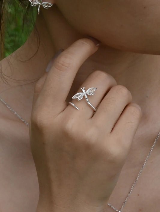 Dragonfly Filigree Ring