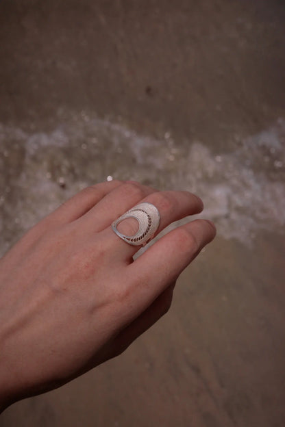 Moon Phases Filigree Ring