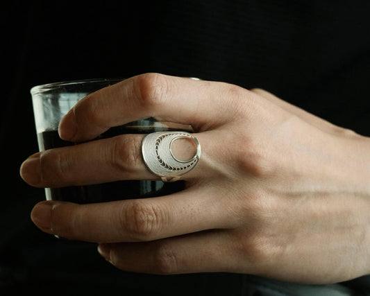 Moon Phases Filigree Ring