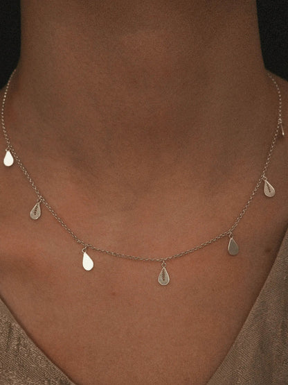 Raindrop Collarbone Filigree Necklace
