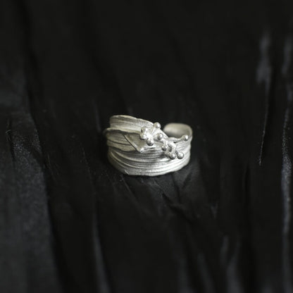 Leaves & Fruits Filigree Ring